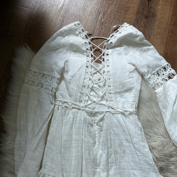 HELLO MOLLY Way We Smile Dress White - Picture 6 of 7